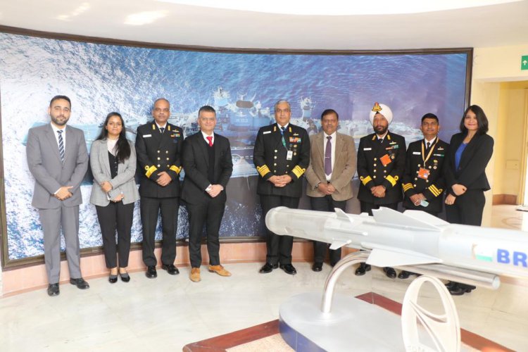 भारतीय नौसेना और इंडिया इंफोलाइन होम फाइनेंस लिमिटेड के बीच समझौता ज्ञापन पर हस्ताक्षर